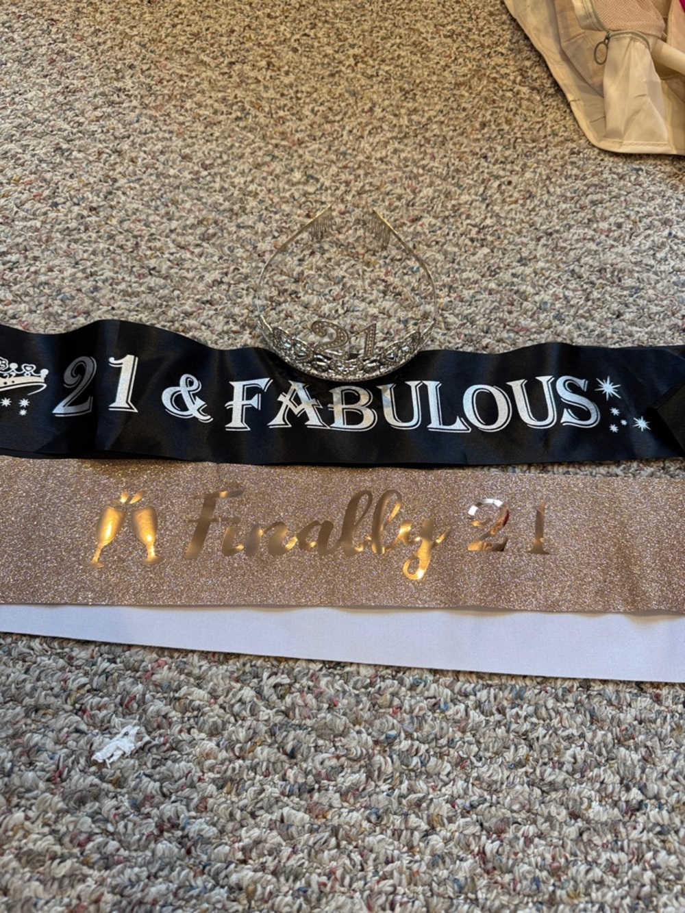 "21 & Fabulous" Party Sash and Tiara Set - Black and Rose Gold